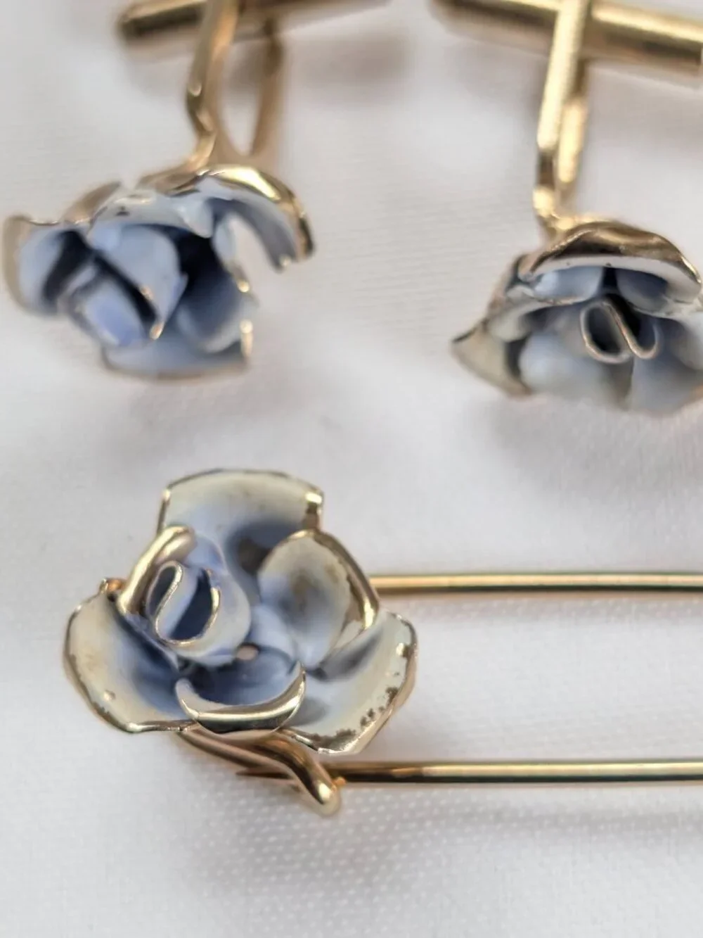 Vintage Cornflower Blue Enameled Rose Cufflinks and Tie Pin Set